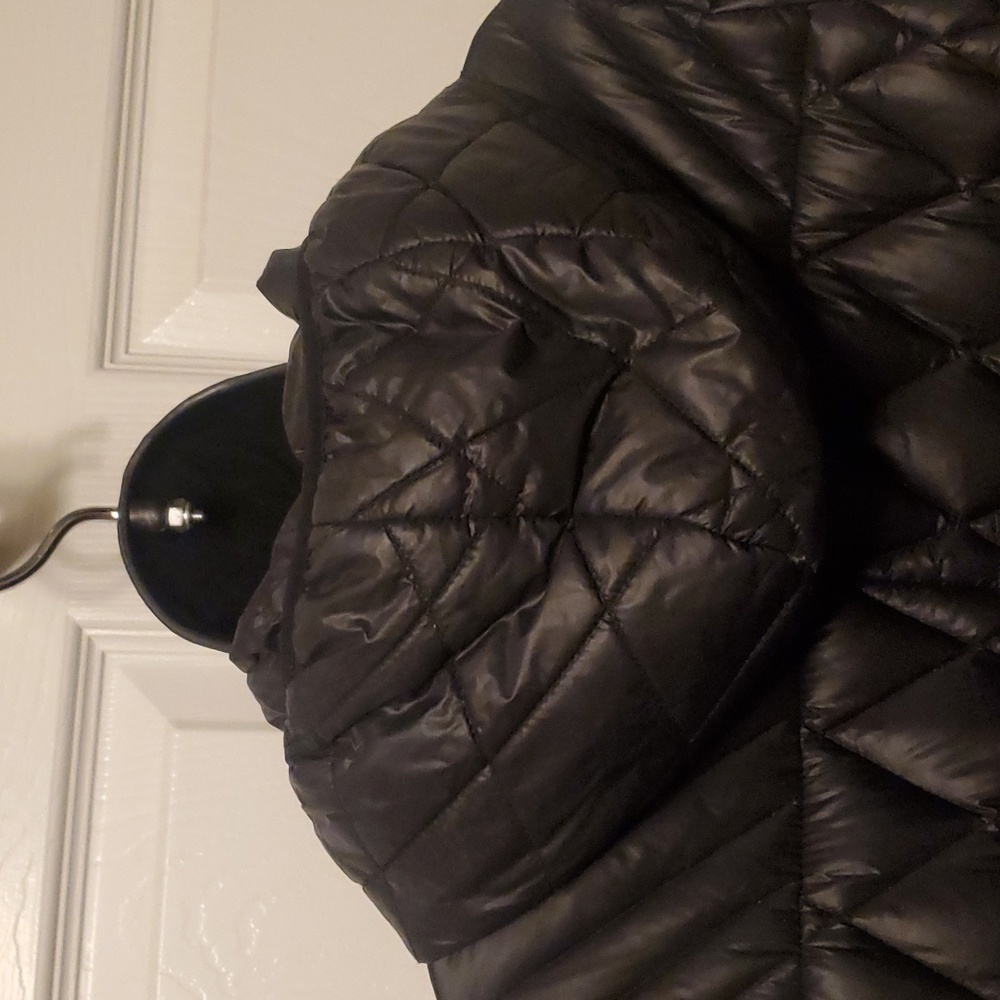 Michael Kors rain coat with hood - Picture 6 of 12